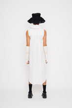 Load image into Gallery viewer, SLEEVELESS BIBBED SHIRT DRESS 001 - WHITE
